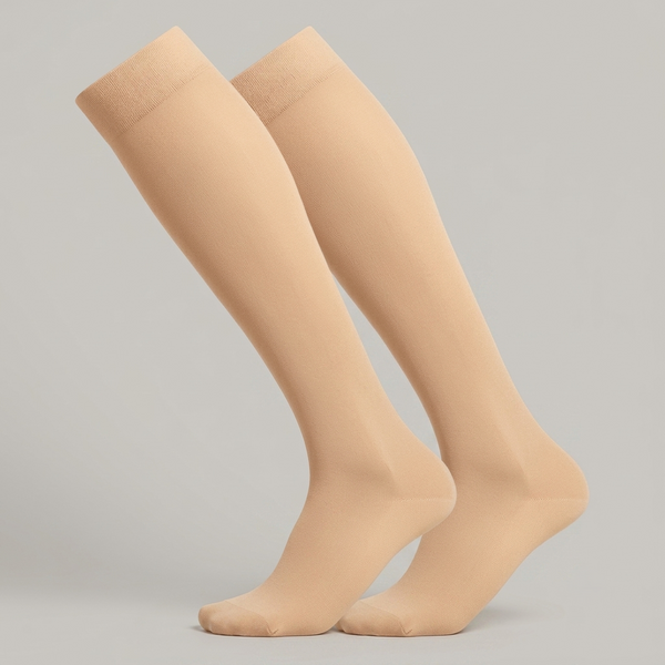 Kompressionskniestrümpfe Klasse 1 (10–15 mmHg) – Paar beige Kniestrümpfe