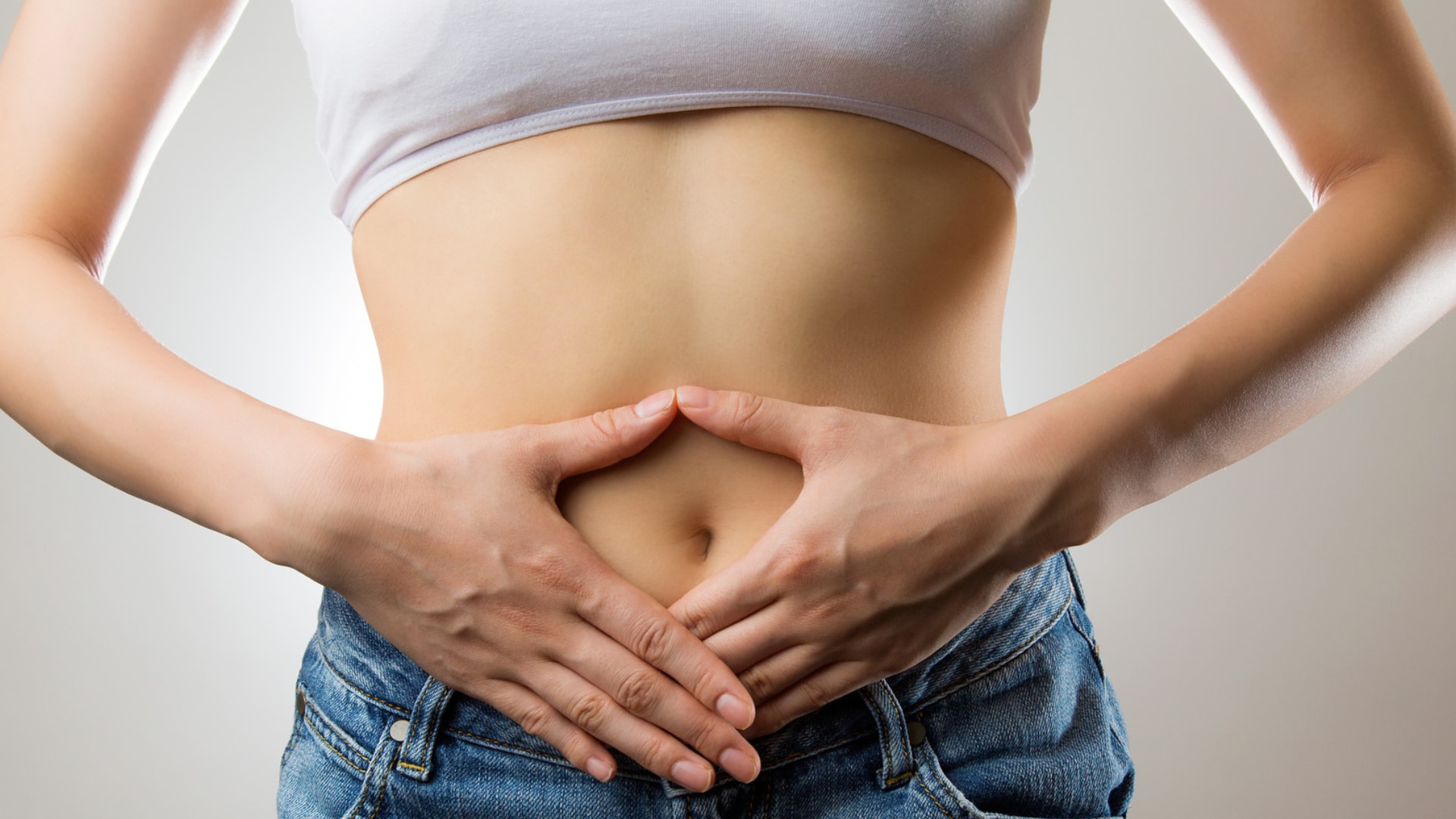 Découvrez comment éviter les problèmes de digestion tels que constipation, ballonnements et lourdeurs avec des solutions naturelles pour un transit intestinal sain.
